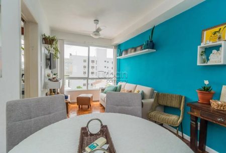 Apartamento com 56m², 2 quartos, 1 vaga, no bairro Santana em Porto Alegre