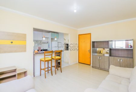 Apartamento com 72m², 2 quartos, 1 suíte, 1 vaga, no bairro Jardim Botânico em Porto Alegre