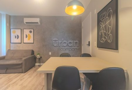 Apartamento com 40m², 1 quarto, 1 vaga, no bairro Partenon em Porto Alegre