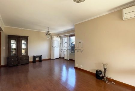 Apartamento com 136m², 3 quartos, 1 suíte, 2 vagas, no bairro Chácara da Pedras em Porto Alegre