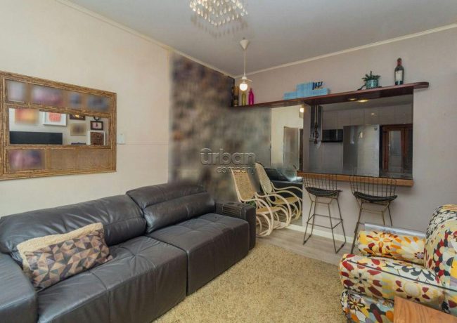 Apartamento com 78m², 2 quartos, 1 vaga, no bairro SANTA CECÍLIA em Porto Alegre