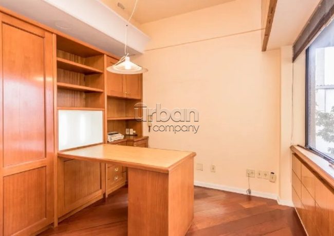 Sala com 29m², no bairro Bom Fim em Porto Alegre