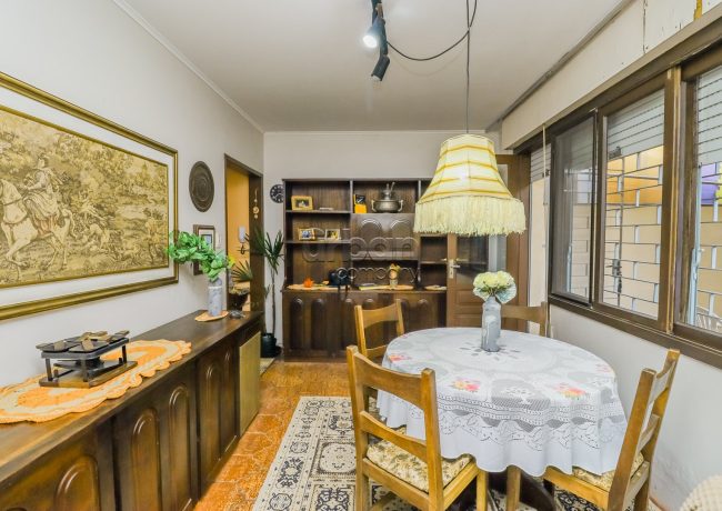 Apartamento Garden com 83m², 3 quartos, 1 vaga, no bairro Jardim Lindoia em Porto Alegre