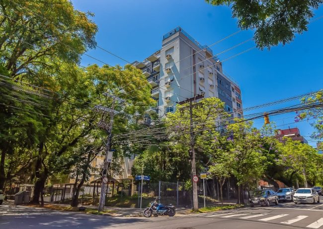 Apartamento com 114m², 3 quartos, 1 suíte, 1 vaga, no bairro Moinho de Vento em Porto Alegre