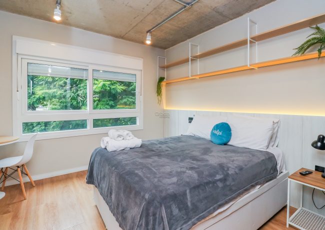 Loft com 20m², 1 quarto, no bairro Santa Cecília em Porto Alegre