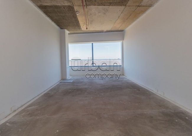 Sala com 34m², no bairro Praia de Belas em Porto Alegre