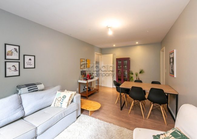 Apartamento Garden com 81m², 2 quartos, 1 vaga, no bairro Petrópolis em Porto Alegre