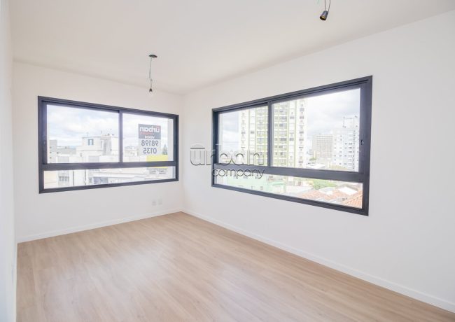 Apartamento com 62m², 2 quartos, 1 suíte, 1 vaga, no bairro Rio Branco em Porto Alegre