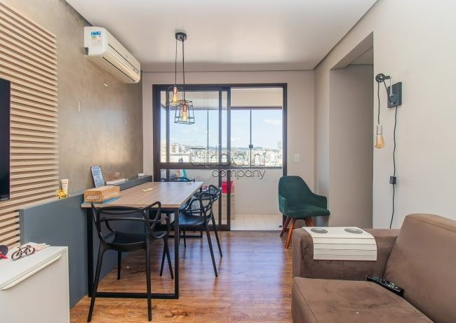 Apartamento com 46m², 1 quarto, 1 vaga, no bairro Petrópolis em Porto Alegre