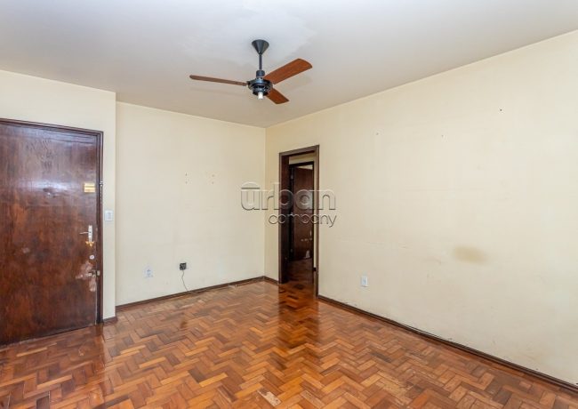 Apartamento com 80m², 3 quartos, 1 suíte, 2 vagas, no bairro Cristo Redentor em Porto Alegre