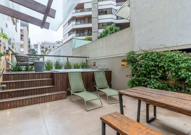 Apartamento Garden com 141m², 2 quartos, 1 suíte, 2 vagas, no bairro Bela Vista em Porto Alegre