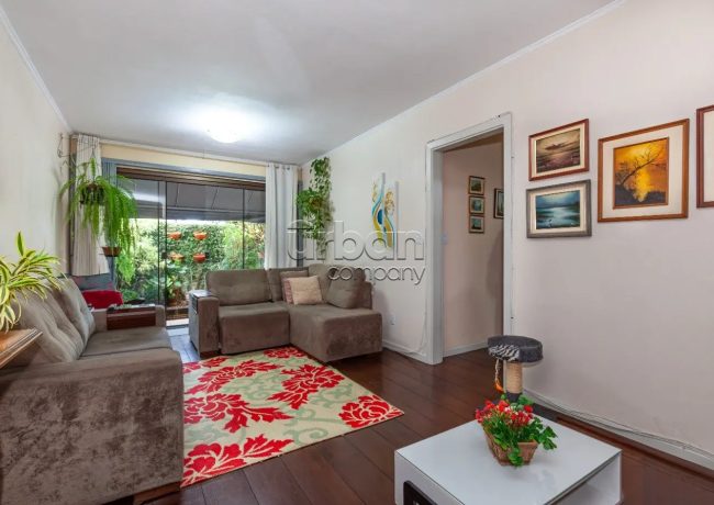 Apartamento Garden com 168m², 3 quartos, 1 suíte, 1 vaga, no bairro Jardim São Pedro em Porto Alegre