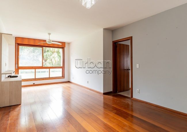 Apartamento com 110m², 3 quartos, 1 suíte, 1 vaga, no bairro Auxiliadora em Porto Alegre