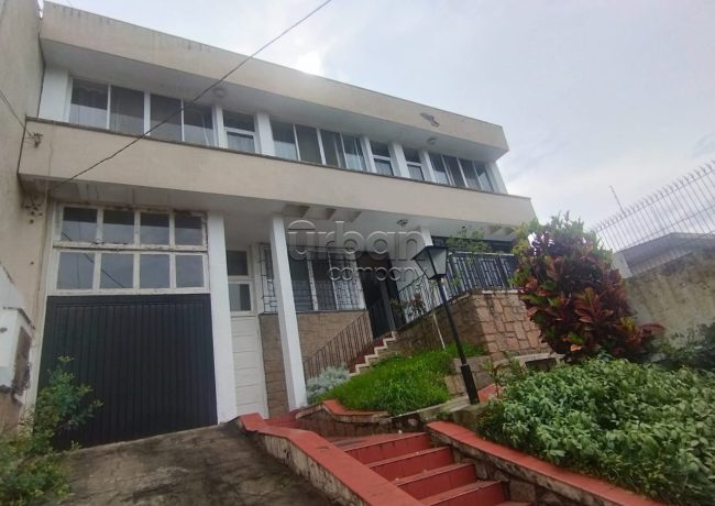 Casa com 380m², 4 quartos, 2 suítes, 4 vagas, no bairro Menino Deus em Porto Alegre