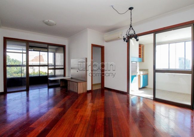 Apartamento com 107m², 3 quartos, 1 suíte, 2 vagas, no bairro Higienópolis em Porto Alegre