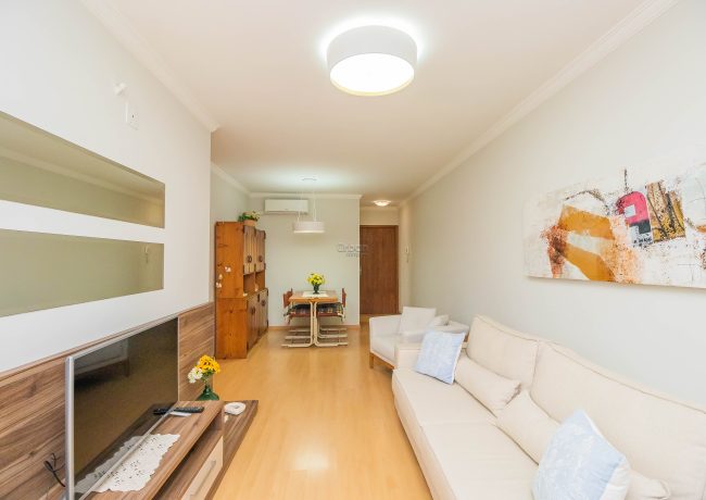 Apartamento com 74m², 2 quartos, 1 suíte, 2 vagas, no bairro Petrópolis em Porto Alegre