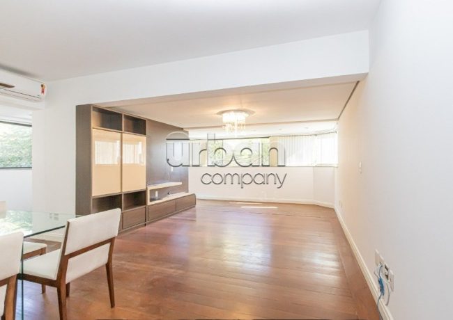 Apartamento com 127m², 3 quartos, 1 suíte, 2 vagas, no bairro Auxiliadora em Porto Alegre