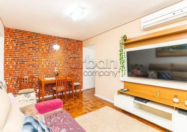 Apartamento com 70m², 2 quartos, 1 vaga, no bairro Vila Ipiranga em Porto Alegre