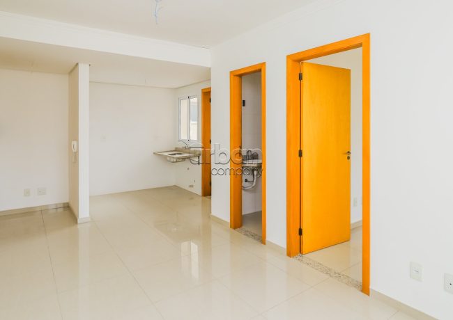 Apartamento com 40m², 1 quarto, no bairro Passo da Areia em Porto Alegre