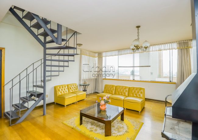 Apartamento com 246m², 3 quartos, 1 suíte, 2 vagas, no bairro Jardim Botânico em Porto Alegre