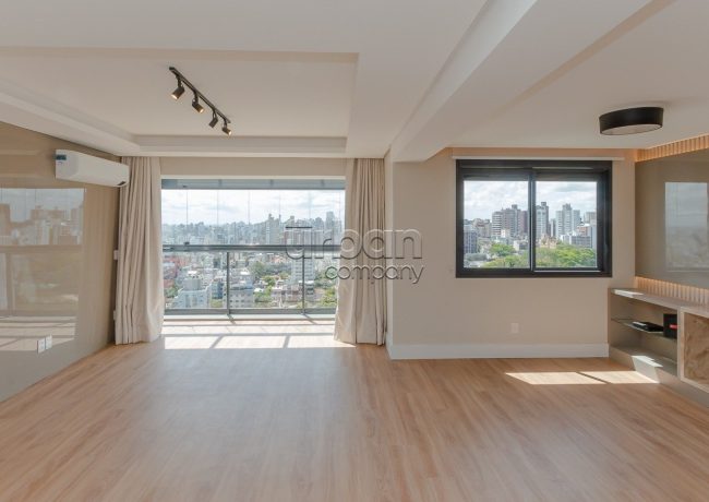 Apartamento com 99m², 3 quartos, 1 suíte, 2 vagas, no bairro Petrópolis em Porto Alegre