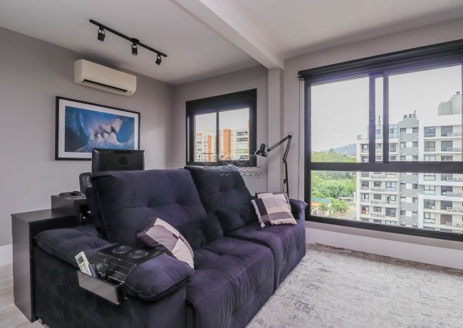 Apartamento com 58m², 2 quartos, 1 suíte, 2 vagas, no bairro Central Parque em Porto Alegre