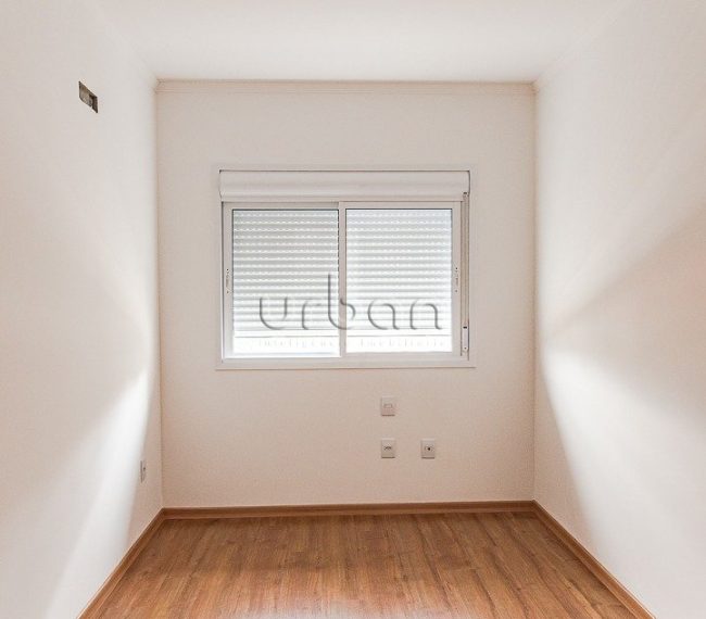 Apartamento com 78m², 2 quartos, 1 suíte, 2 vagas, no bairro Petrópolis em Porto Alegre