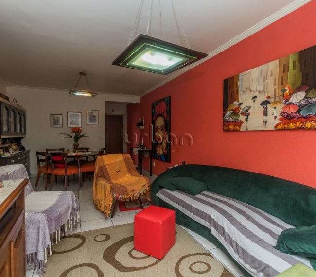 Apartamento com 117m², 3 quartos, 1 suíte, 1 vaga, no bairro Vila Ipiranga em Porto Alegre