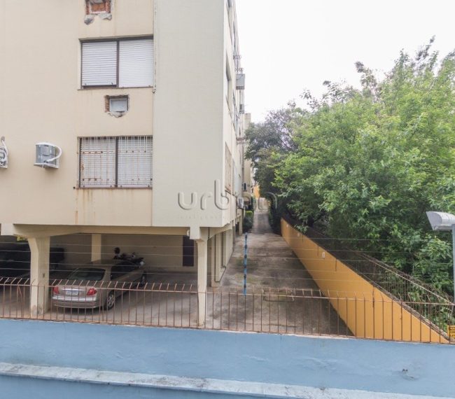 Apartamento com 117m², 3 quartos, 1 suíte, 1 vaga, no bairro Vila Ipiranga em Porto Alegre