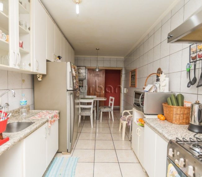 Apartamento com 117m², 3 quartos, 1 suíte, 1 vaga, no bairro Vila Ipiranga em Porto Alegre