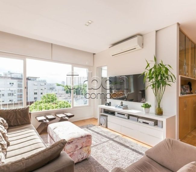 Apartamento com 130m², 3 quartos, 1 suíte, 1 vaga, no bairro Independência em Porto Alegre