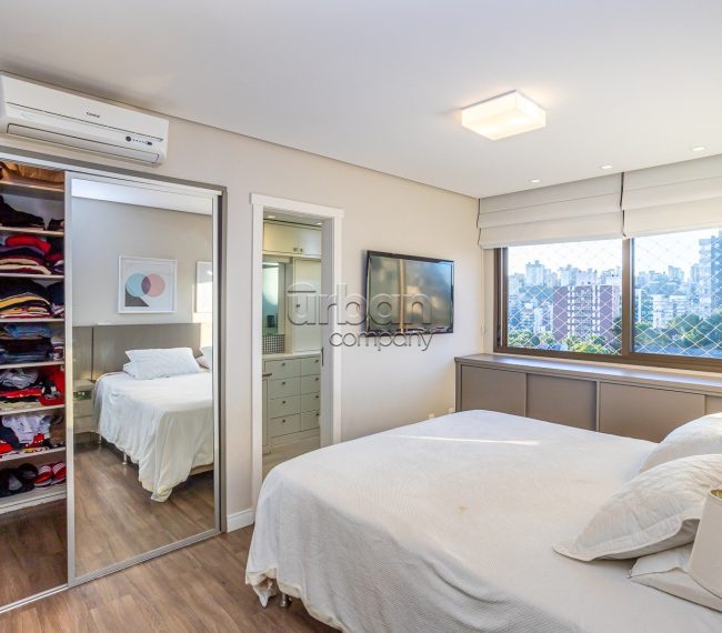 Apartamento com 150m², 3 quartos, 3 suítes, 2 vagas, no bairro Petrópolis em Porto Alegre