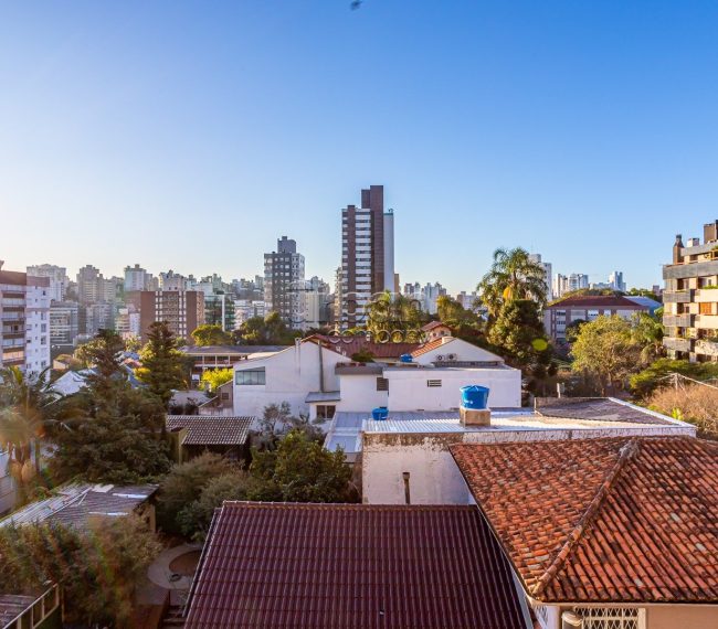 Apartamento com 150m², 3 quartos, 3 suítes, 2 vagas, no bairro Petrópolis em Porto Alegre