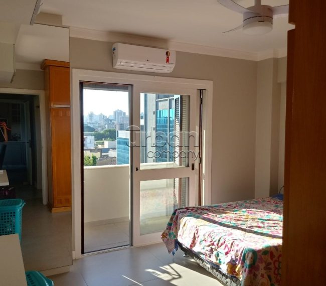 Apartamento com 105m², 3 quartos, 1 suíte, 1 vaga, no bairro Rio Branco em Porto Alegre