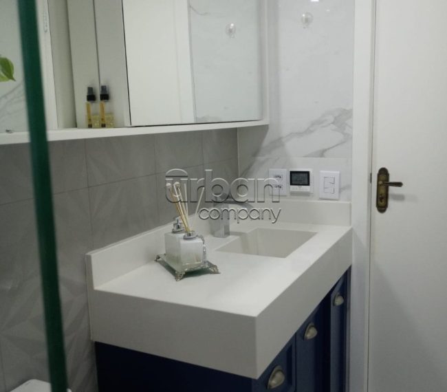 Apartamento com 105m², 3 quartos, 1 suíte, 1 vaga, no bairro Rio Branco em Porto Alegre