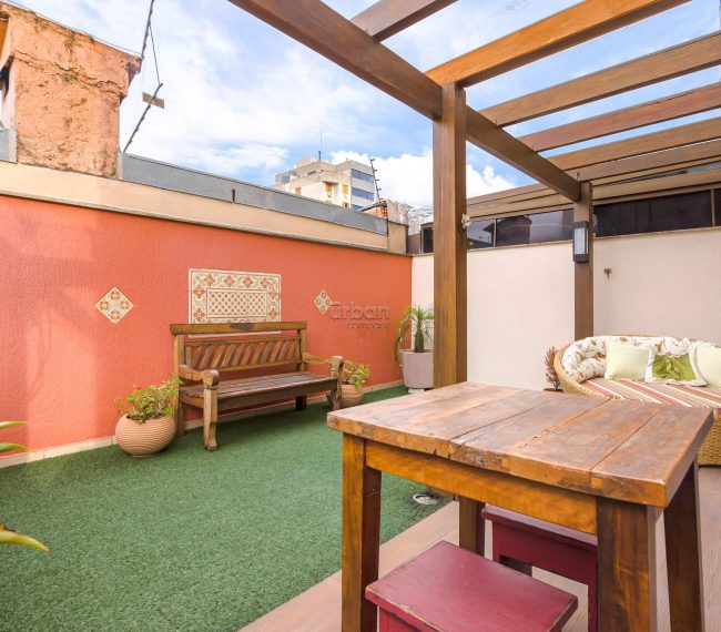 Apartamento Garden com 147m², 3 quartos, 1 suíte, 2 vagas, no bairro Passo da Areia em Porto Alegre