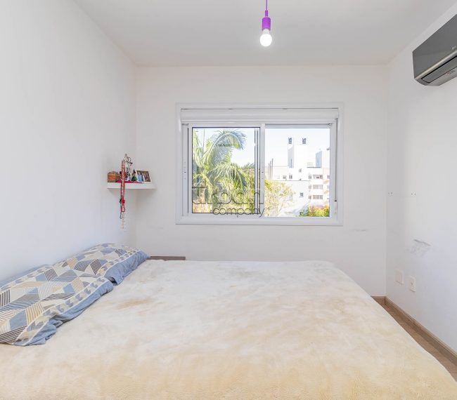 Apartamento com 75m², 2 quartos, 1 suíte, 2 vagas, no bairro Petrópolis em Porto Alegre