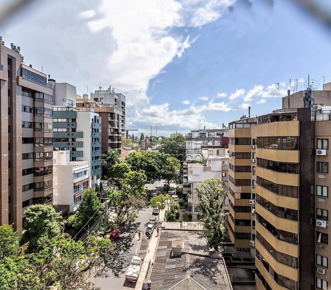 Apartamento Duplex com 130m², 3 quartos, 1 suíte, 3 vagas, no bairro Bela Vista em Porto Alegre