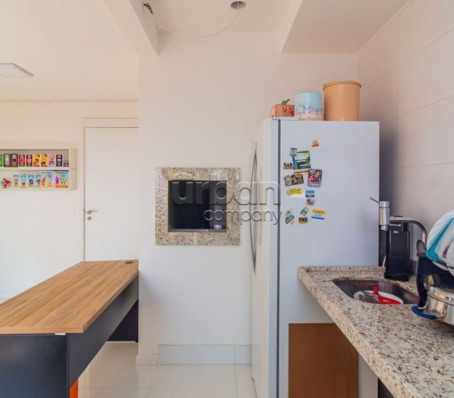 Apartamento com 56m², 2 quartos, 1 suíte, 1 vaga, no bairro Passo D'areia em Porto Alegre