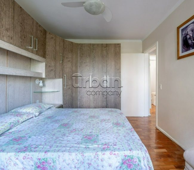 Apartamento com 74m², 2 quartos, 1 suíte, 1 vaga, no bairro Jardim do Salso em Porto Alegre