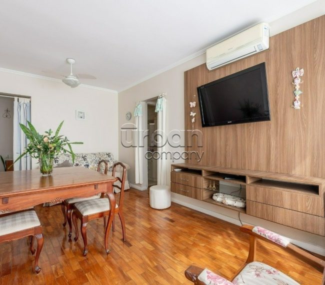 Apartamento com 74m², 2 quartos, 1 suíte, 1 vaga, no bairro Jardim do Salso em Porto Alegre