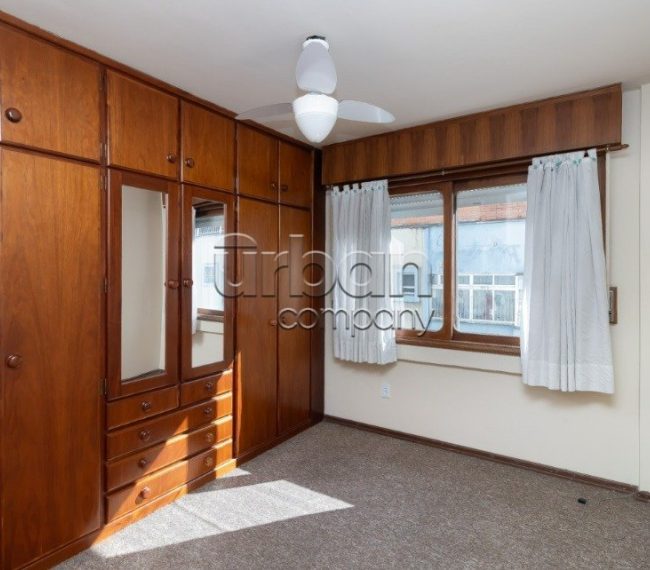 Apartamento com 109m², 3 quartos, 1 suíte, 1 vaga, no bairro Mont Serrat em Porto Alegre