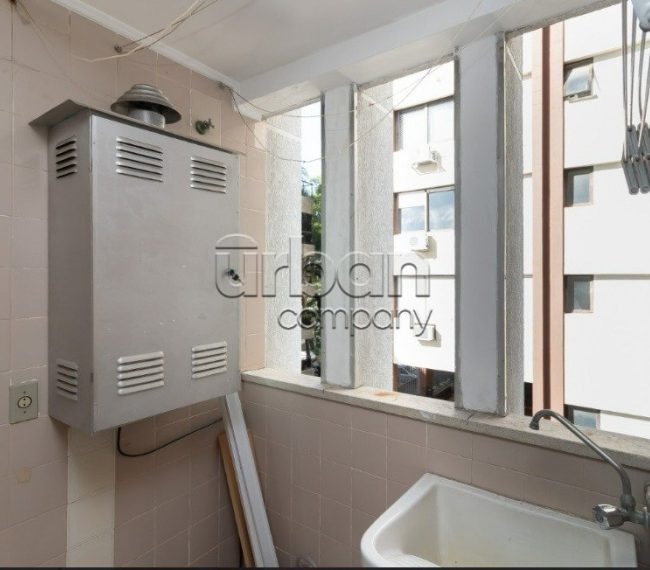 Apartamento com 109m², 3 quartos, 1 suíte, 1 vaga, no bairro Mont Serrat em Porto Alegre