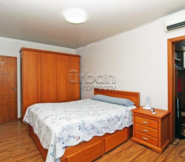 Apartamento com 106m², 2 quartos, 1 suíte, 1 vaga, no bairro Petrópolis em Porto Alegre