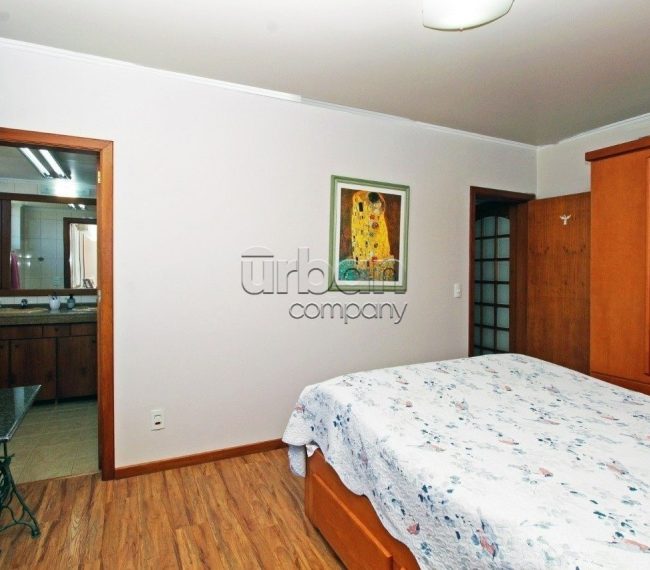 Apartamento com 106m², 2 quartos, 1 suíte, 1 vaga, no bairro Petrópolis em Porto Alegre