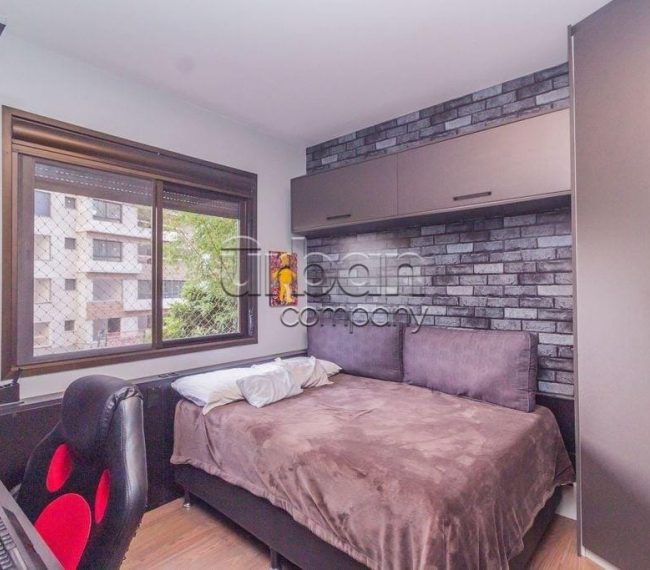 Apartamento com 144m², 4 quartos, 4 suítes, 3 vagas, no bairro rio branco em Porto Alegre