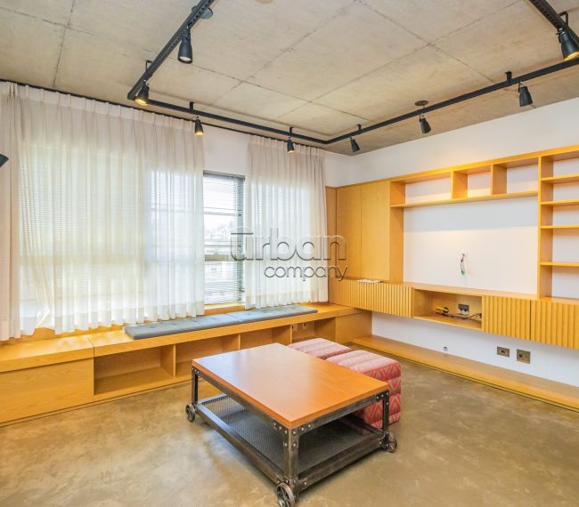 Apartamento com 69m², 1 quarto, 2 vagas, no bairro Petrópolis em Porto Alegre