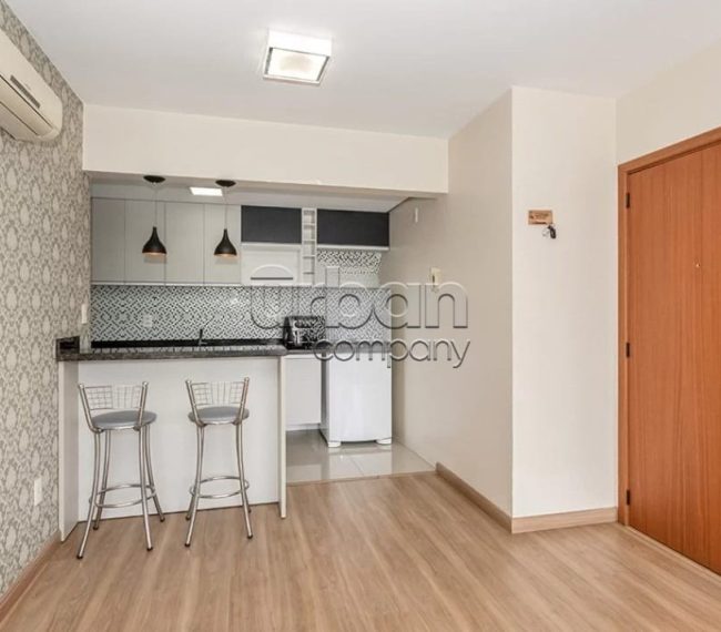 Apartamento com 89m², 3 quartos, 1 suíte, 2 vagas, no bairro Santana em Porto Alegre