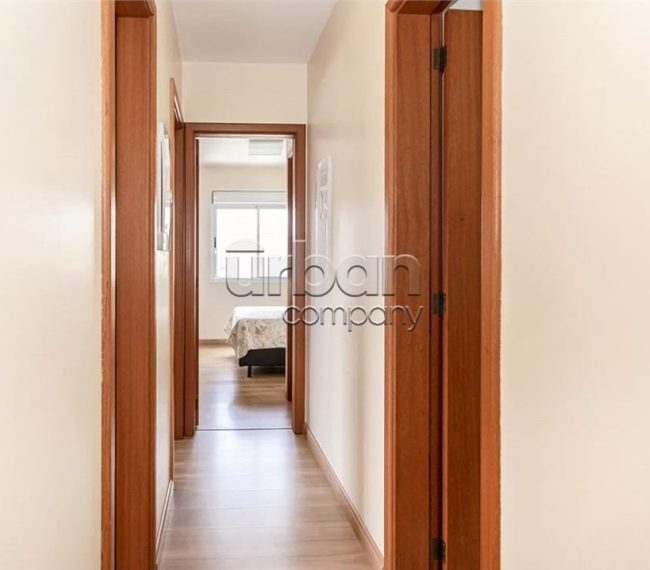 Apartamento com 89m², 3 quartos, 1 suíte, 2 vagas, no bairro Santana em Porto Alegre