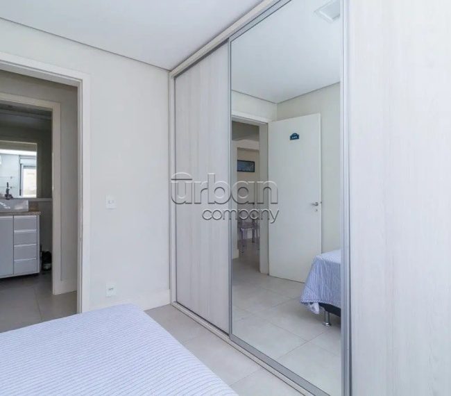 Apartamento com 60m², 2 quartos, 1 vaga, no bairro Jardim Carvalho em Porto Alegre